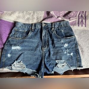 (3 for 25$) RIPPED JEAN SHORTS